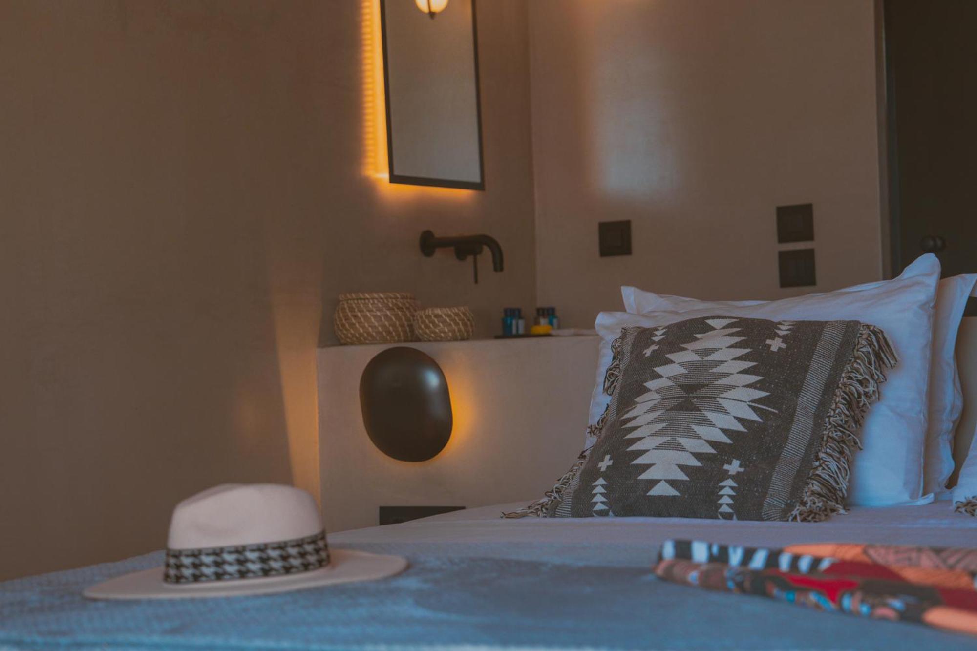 Legends In Town, By Mykonos High Aparthotel Mykonos Town Ngoại thất bức ảnh