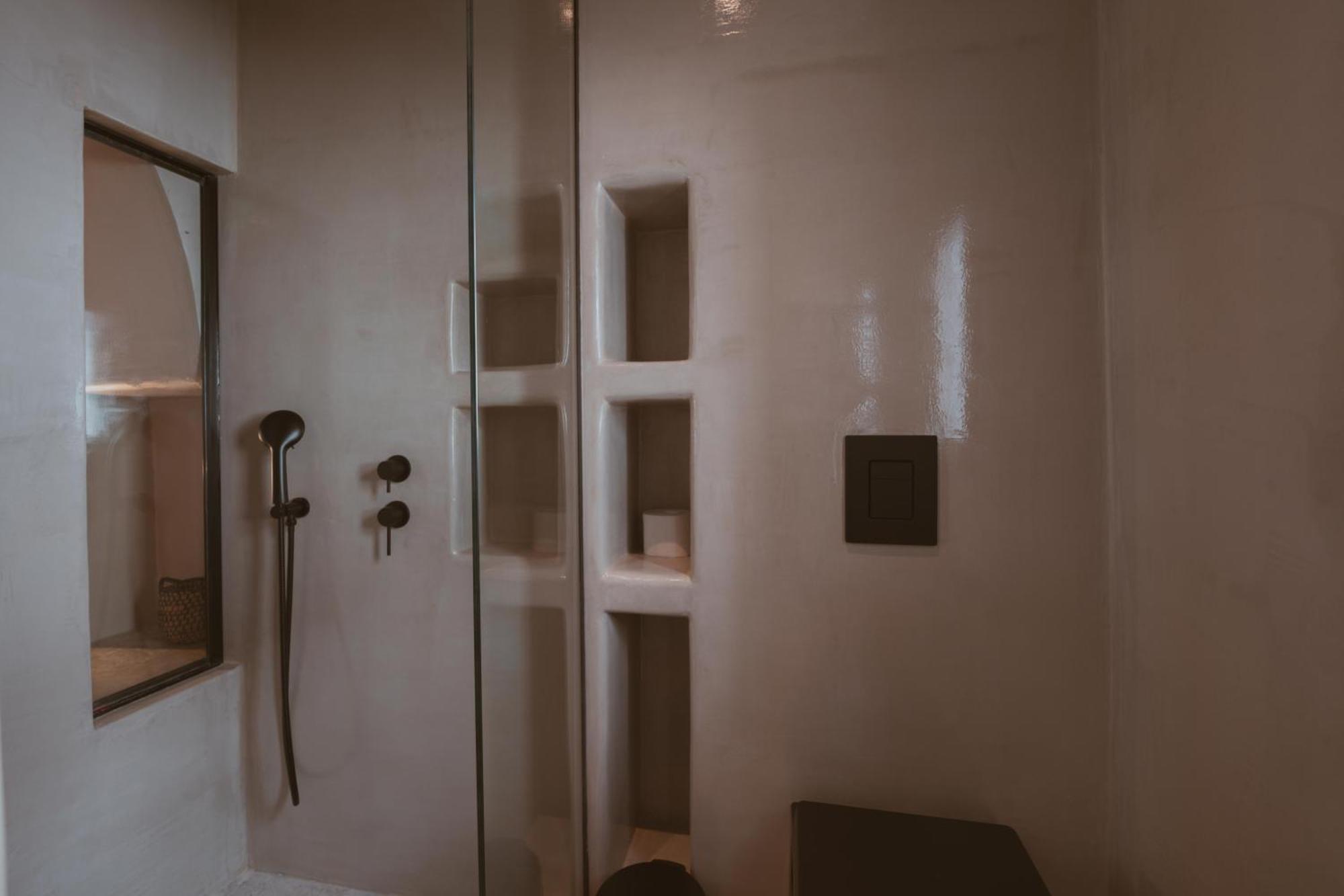 Legends In Town, By Mykonos High Aparthotel Mykonos Town Ngoại thất bức ảnh